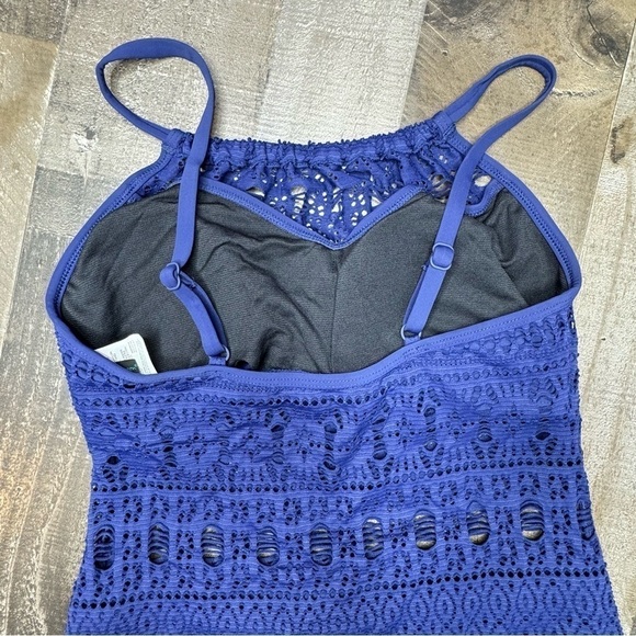 NWT Aqua Green High Neck Blue Crochet One Piece Swimsuit size Medium - Picture 7 of 16